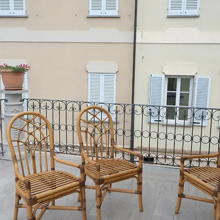 Lejlighed Borgo Piazza